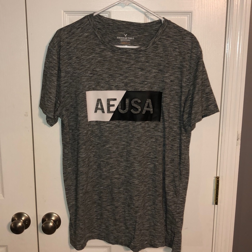 Men’s AE Tee